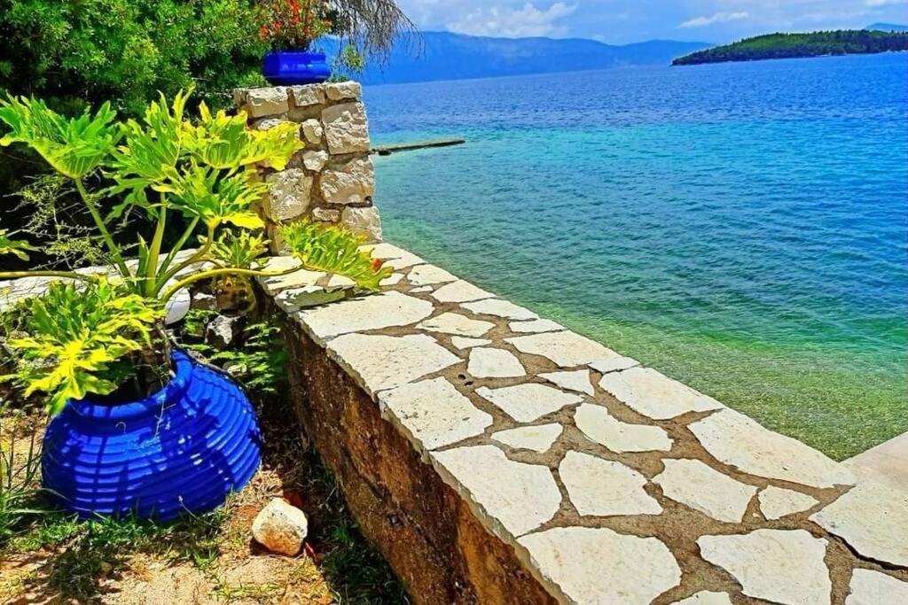 Villa Violeta Lefkada Nydri ภายนอก รูปภาพ