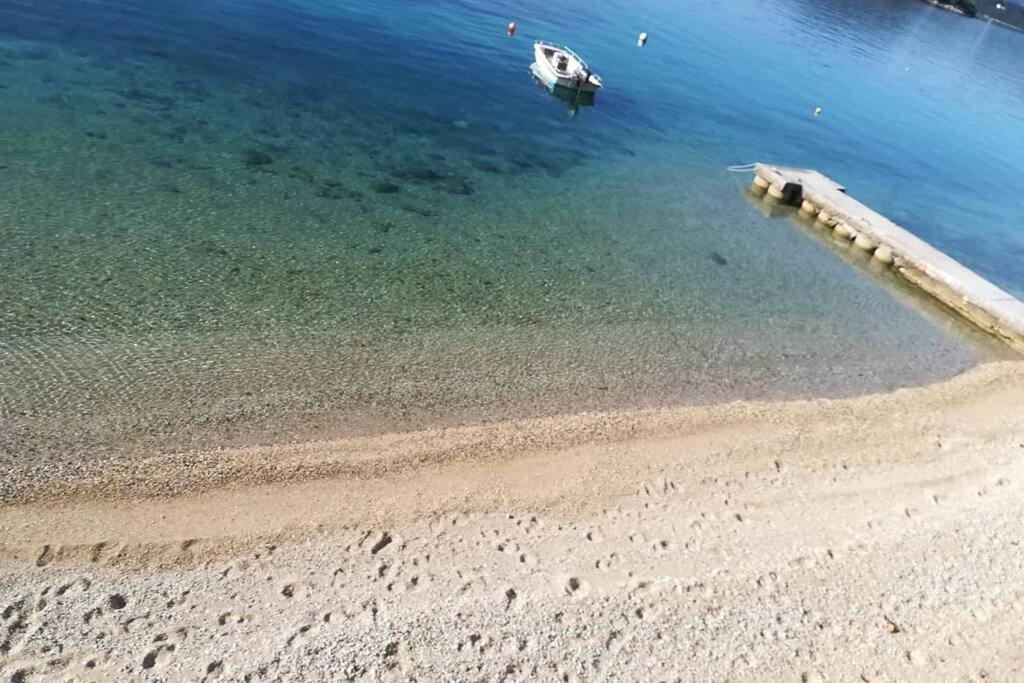 Villa Violeta Lefkada Nydri ภายนอก รูปภาพ